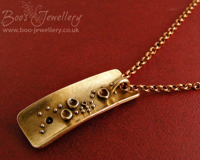 necklace32701f
