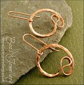 Polished copper hammered swirl loop earrings 