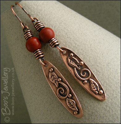 Red jasper cabochon and copper leaf pendant set