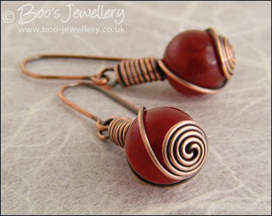 Strawberry jade and rosebud knot earrings