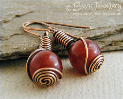Strawberry jade and rosebud knot earrings