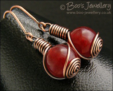 Strawberry jade and rosebud knot earrings