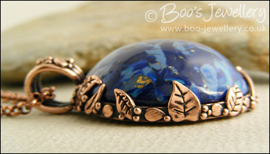 Faux Lapis cabochon leaf set double-sided pendant