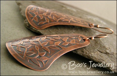 Leaf tendril etched fan shaped copper earrings