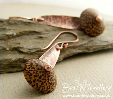 Hammered copper and Palmwood earrings