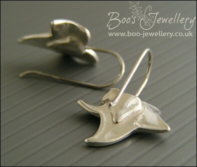 Solid silver one piece ivy leaf drop earrings with cubic zirconium