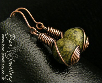 Russian Serpentine rosebud knot wire wrapped earrings