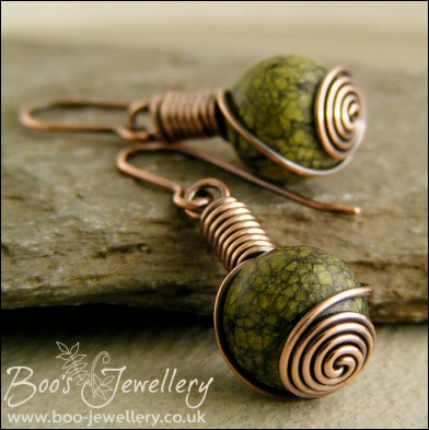 Russian Serpentine rosebud knot wire wrapped earrings