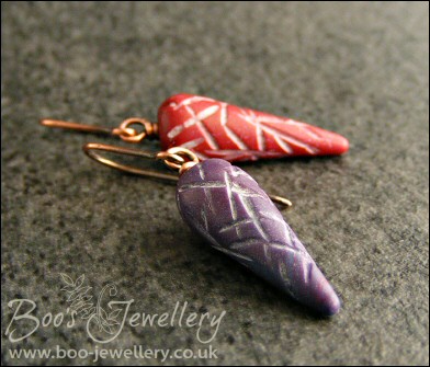 Carved polymer clay torpedo pendant and earring set