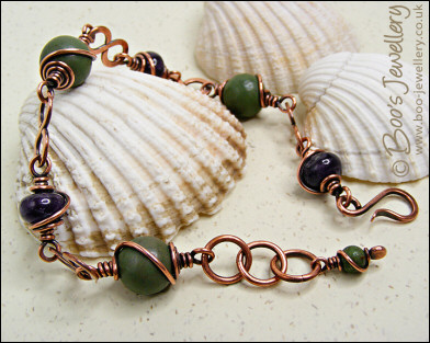 Adjustable copper bracelet with amethyst and green jasper