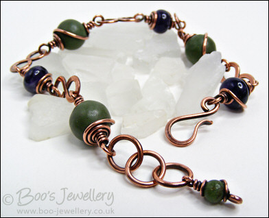 Adjustable copper bracelet with amethyst and green jasper