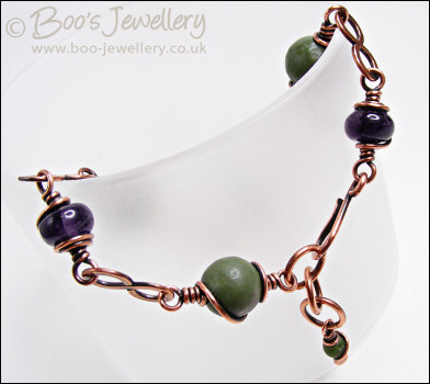 Adjustable copper bracelet with amethyst and green jasper