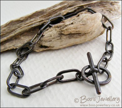 Solid copper toggle bracelet with elongated links