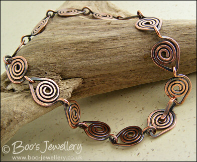 Antiqued, hammered copper spiral link bracelet - made to order