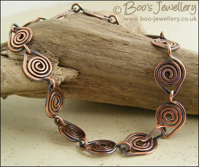 Antiqued, hammered copper spiral link bracelet - made to order