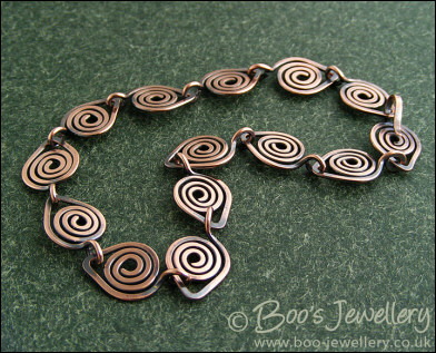Antiqued, hammered copper spiral link bracelet - made to order