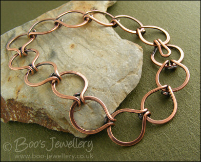 Antiqued copper interlocking round link bracelet