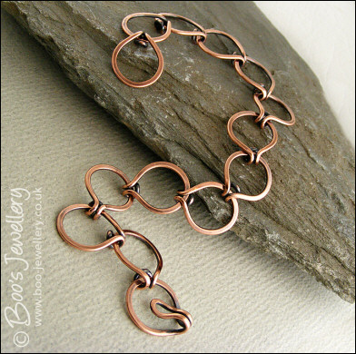 Antiqued copper interlocking round link bracelet