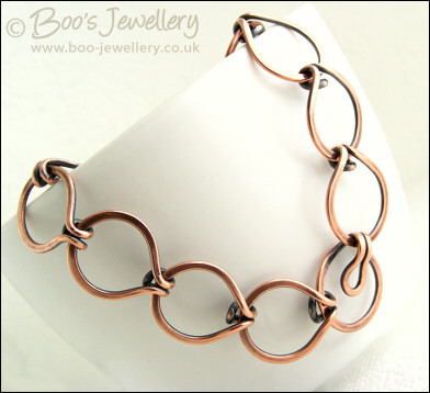 Antiqued copper interlocking round link bracelet