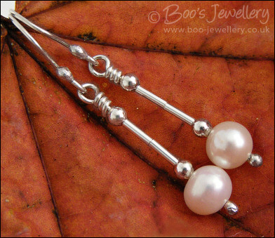 Elegant creamy pearl earrings - made to order