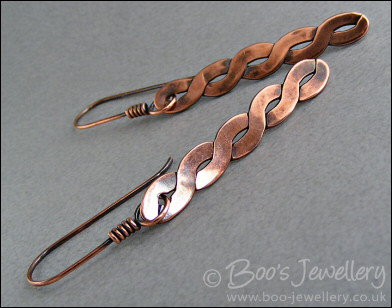 Antiqued copper hammered twist earrings