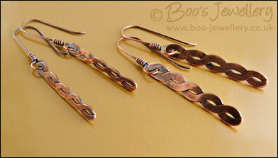 Antiqued copper hammered twist earrings