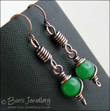 Antiqued copper coiled link earrings - available in green Jade or Onyx - made to order