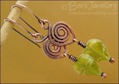 Antiqued copper leaf theme earrings