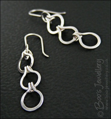 Round link chain earrings in Sterling silver
