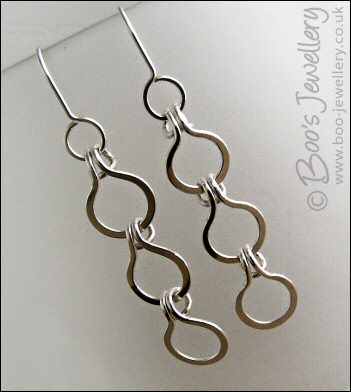 Round link chain earrings in Sterling silver