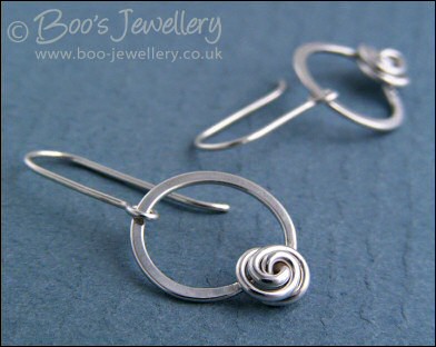 Rosebud knot loop Sterling silver earrings