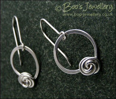 Rosebud knot loop Sterling silver earrings