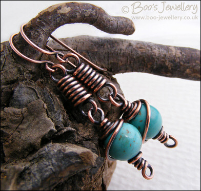 Coiled link earrings with turquoise magnesite