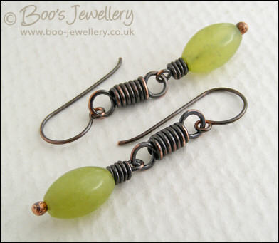 Oxidised coiled link earrings with serpentine jade