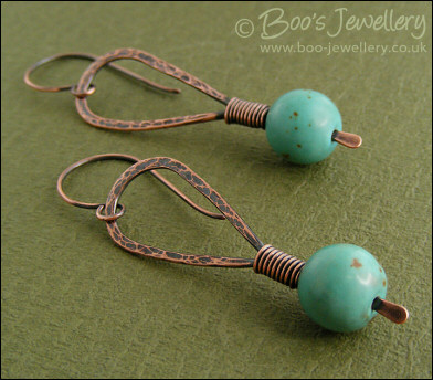 Antiqued copper and turquoise hammered loop earrings