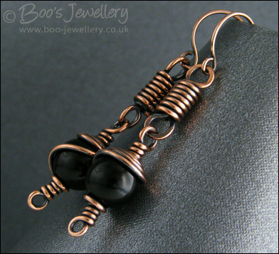 Antiqued copper coiled link earrings - available in green Jade or Onyx - made to order