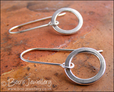 Sterling silver small hammered ring earrings