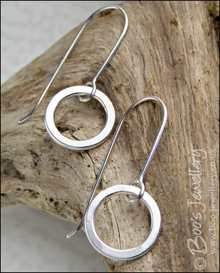 Sterling silver small hammered ring earrings
