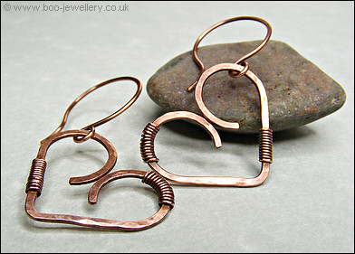 Wrapped copper heart earrings