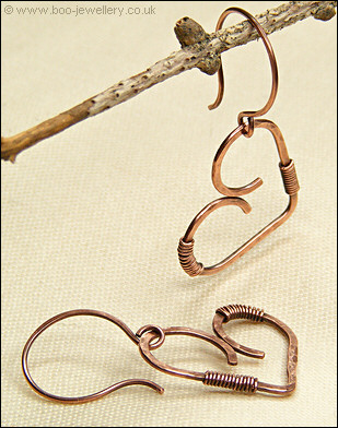 Wrapped copper heart earrings
