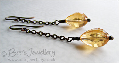Amber coloured vintage faceted teardrop earrings