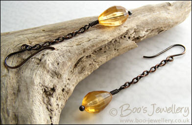 Amber coloured vintage faceted teardrop earrings