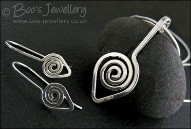 Sterling silver spiral necklace and earring set
