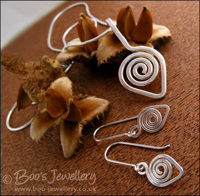 Sterling silver spiral necklace and earring set